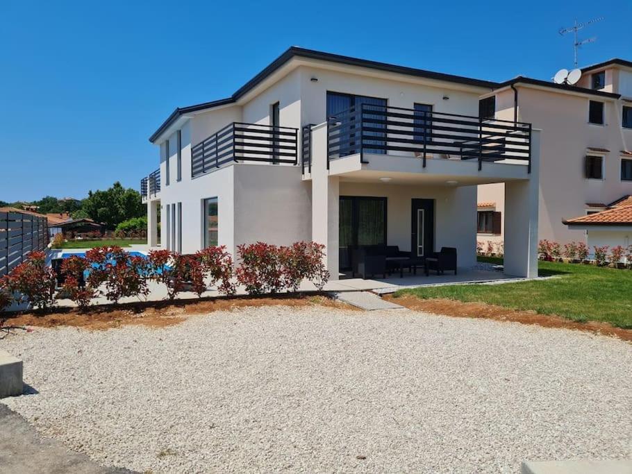 Marcante - Designer, Romantic Pool View Suite Poreč Kültér fotó